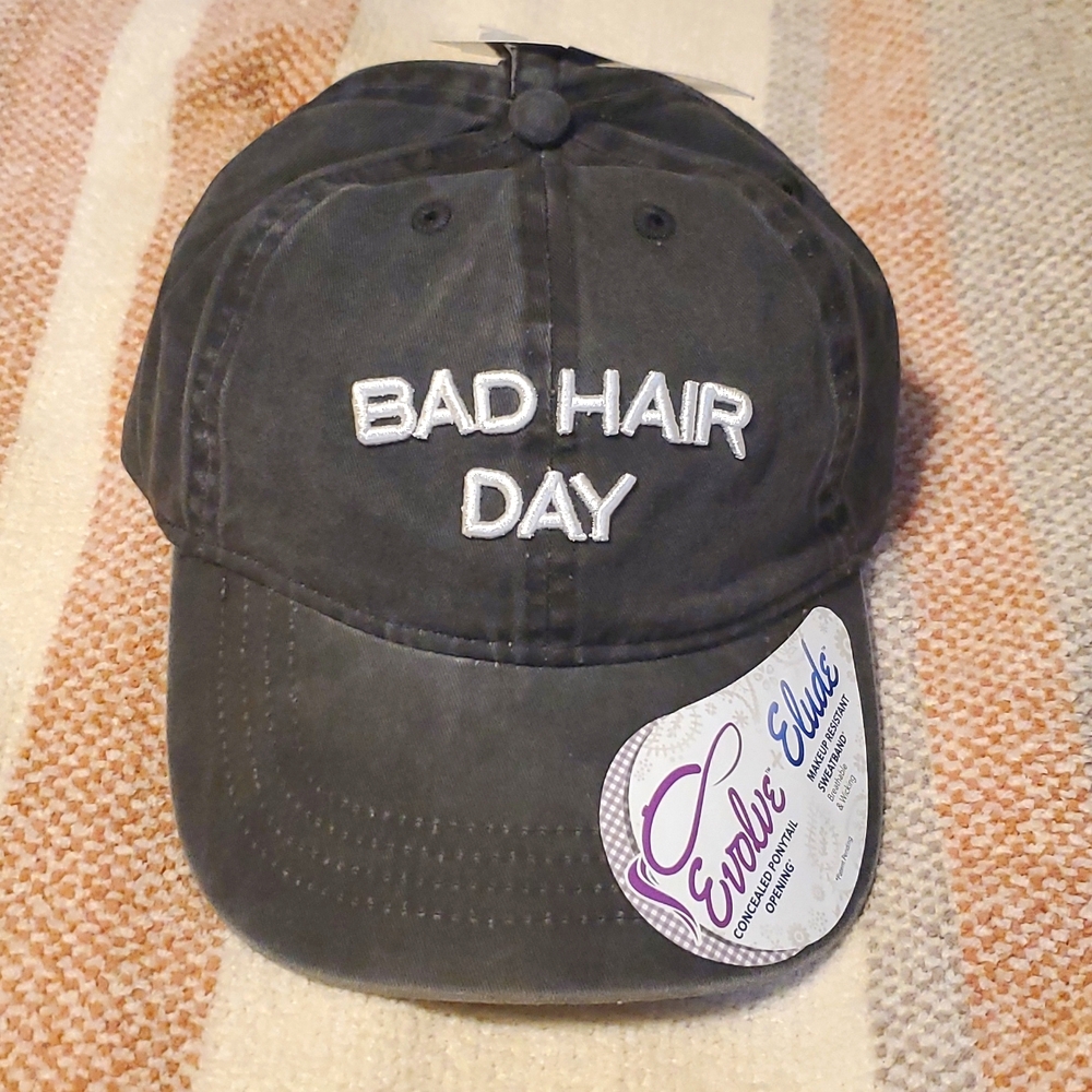 NWT Women's Hat (Bad Hair Day)